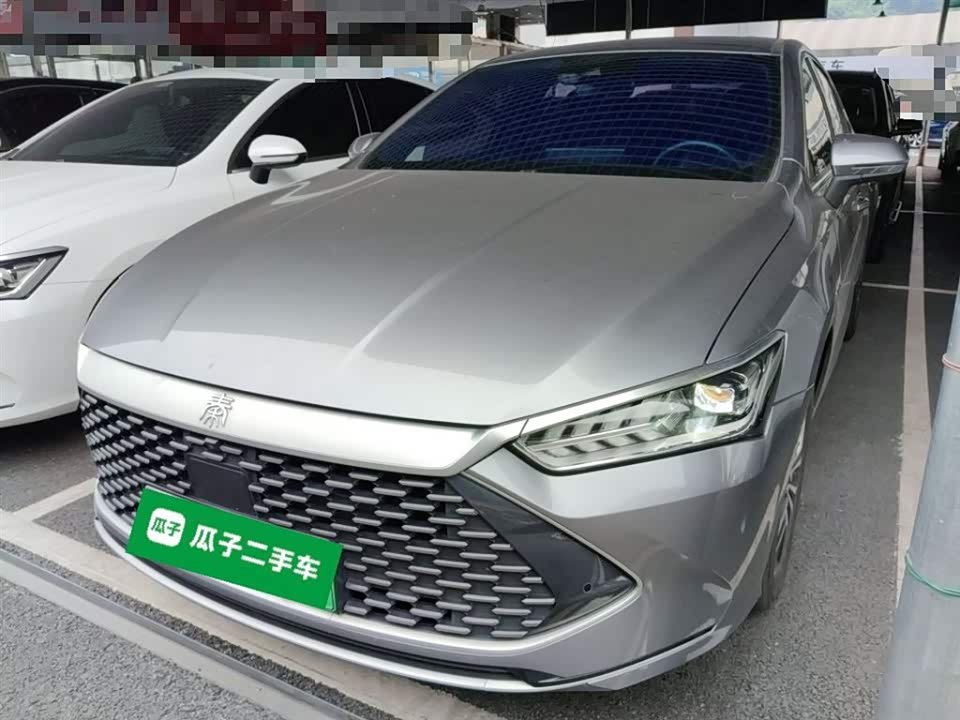 BYD Qin Yuan BYD Qin Yuan
