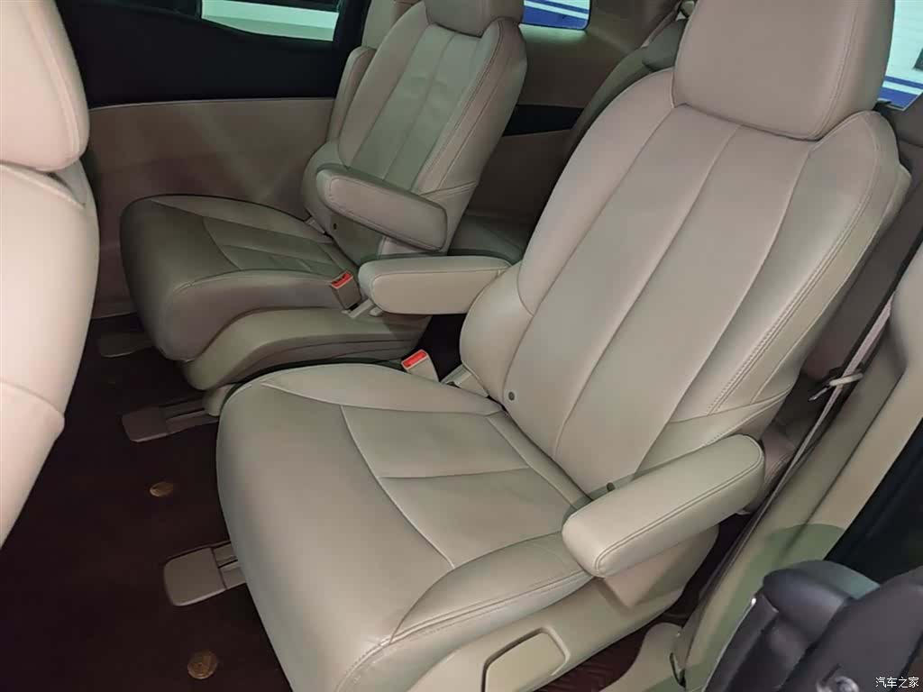 Buick GL8, 2020 17