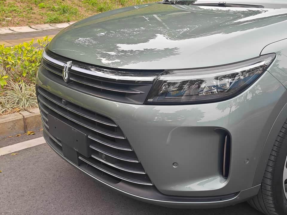 AITO Ask the world M7