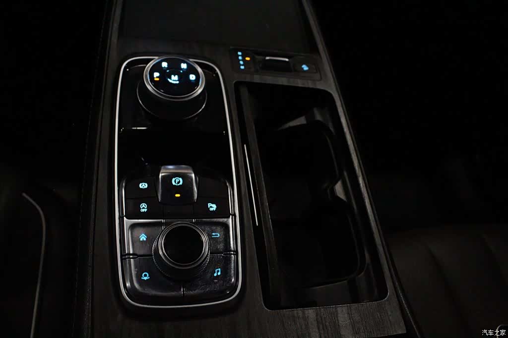 Ford Equator, 2023 8