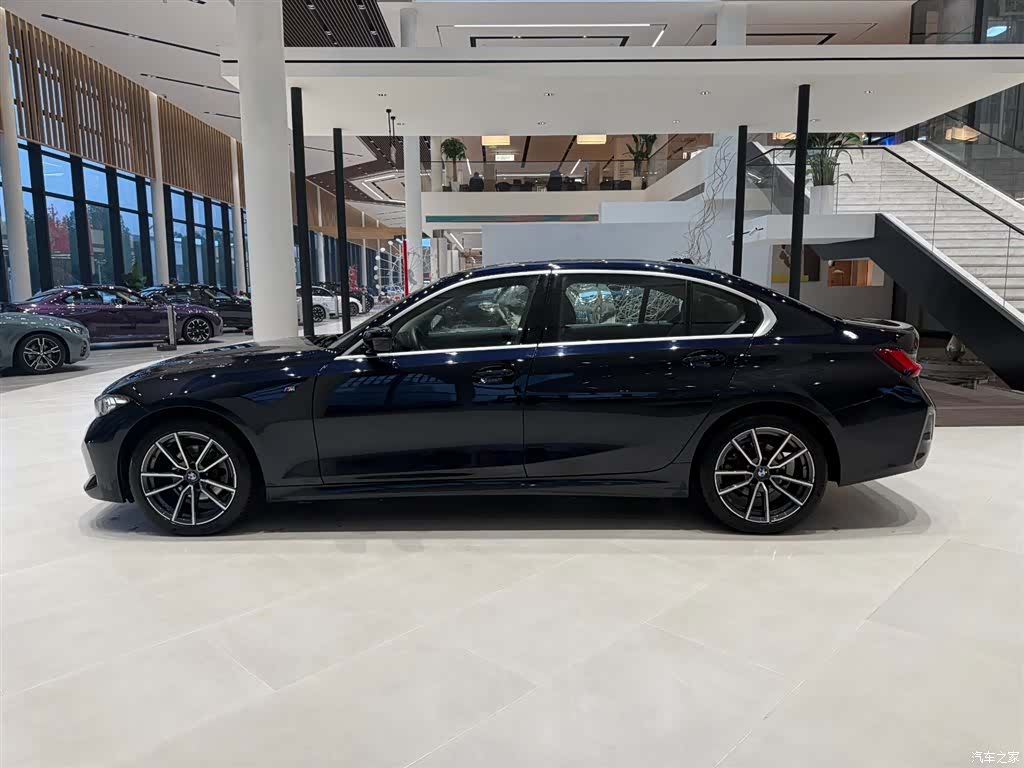 BMW 3 Series, 2024 8