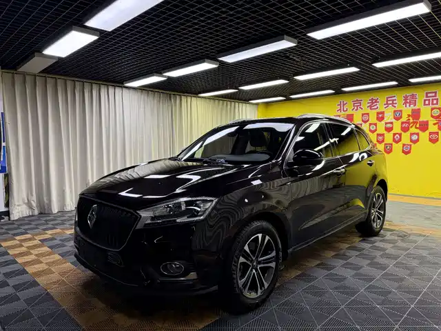 Borgward BX7 2016 — купить из Китая под заказ