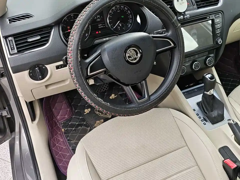 Skoda Octavia Skoda Octavia
