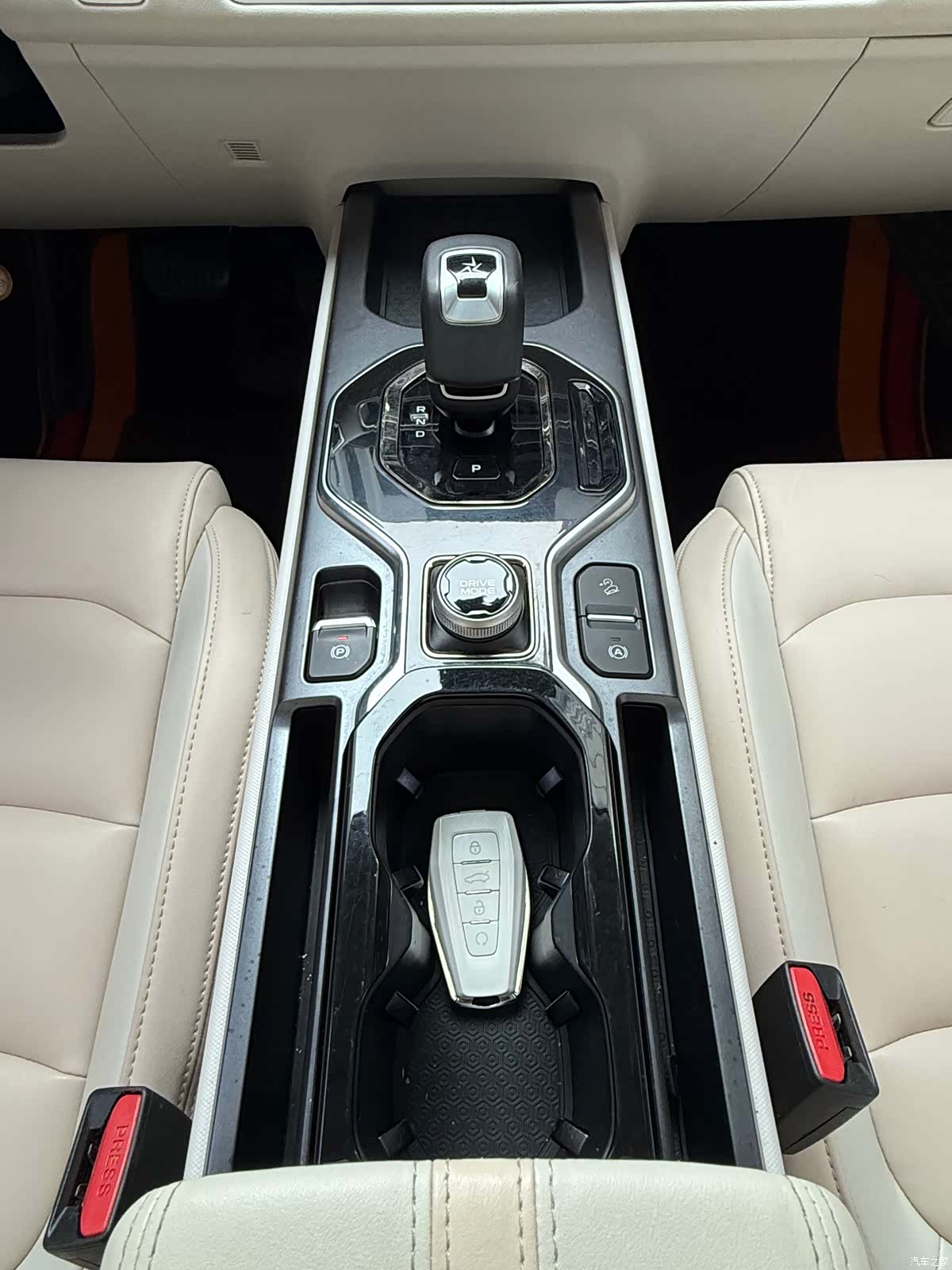 Geely Icon, 2023 8