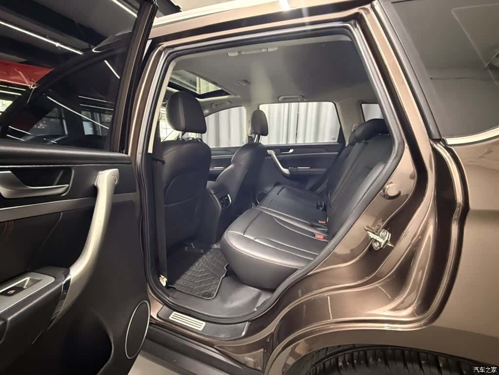 Haval M6, 2018 15