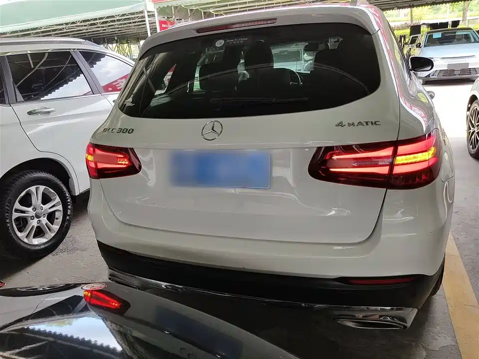 Mercedes-Benz GLC Mercedes-Benz GLC