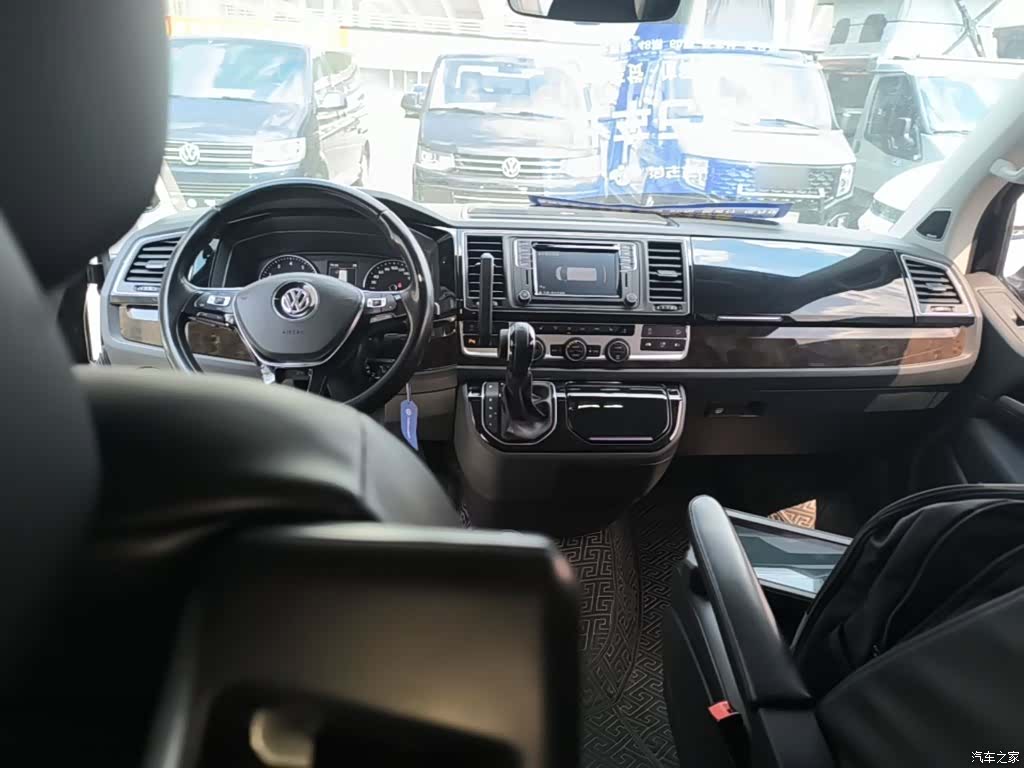 Volkswagen 7, 2018 10