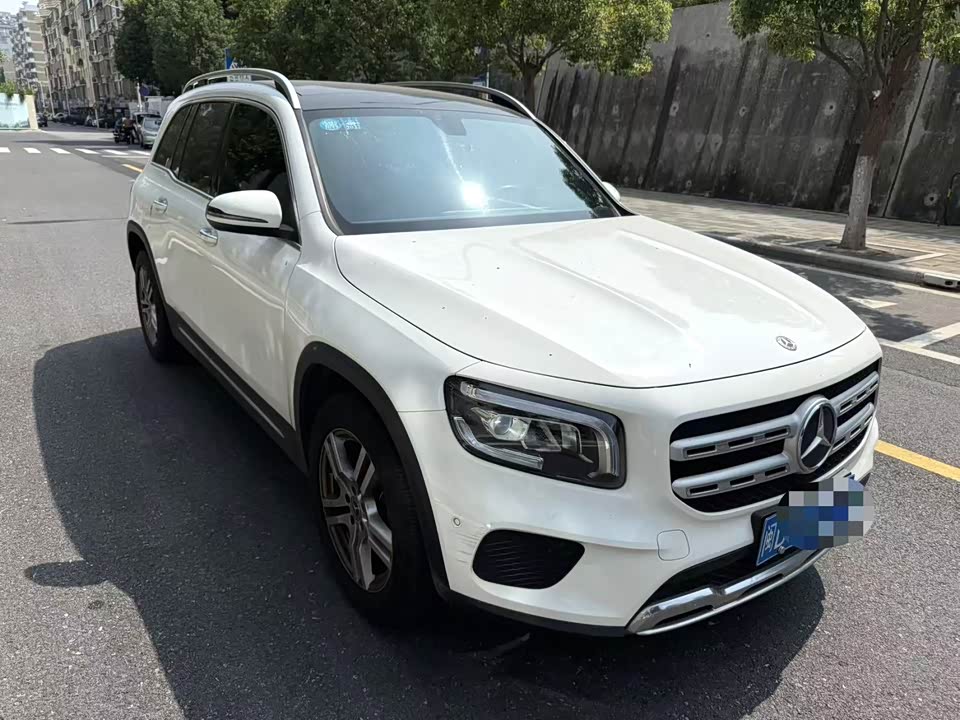 Mercedes-Benz GLB Mercedes-Benz GLB