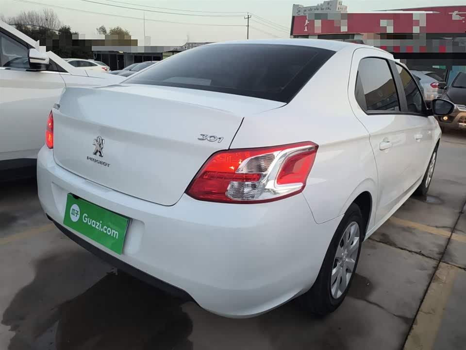 Peugeot 301