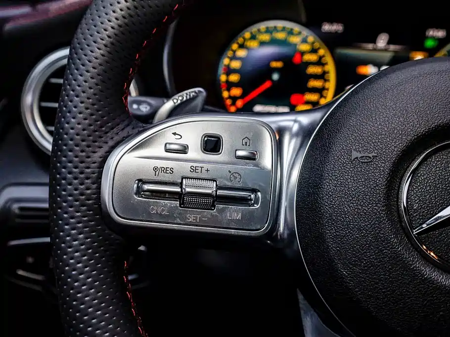 Mercedes-Benz GLC AMG