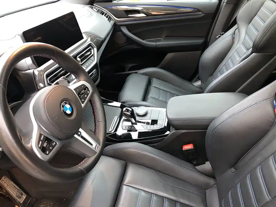 BMW X3 M40i