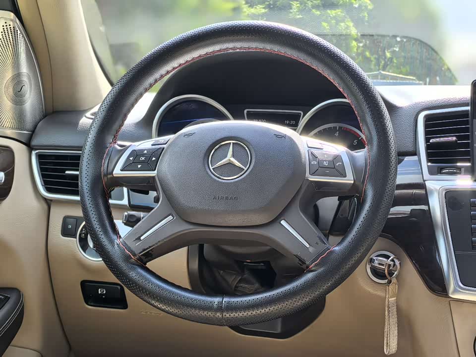 Mercedes-Benz M class Mercedes-Benz M class