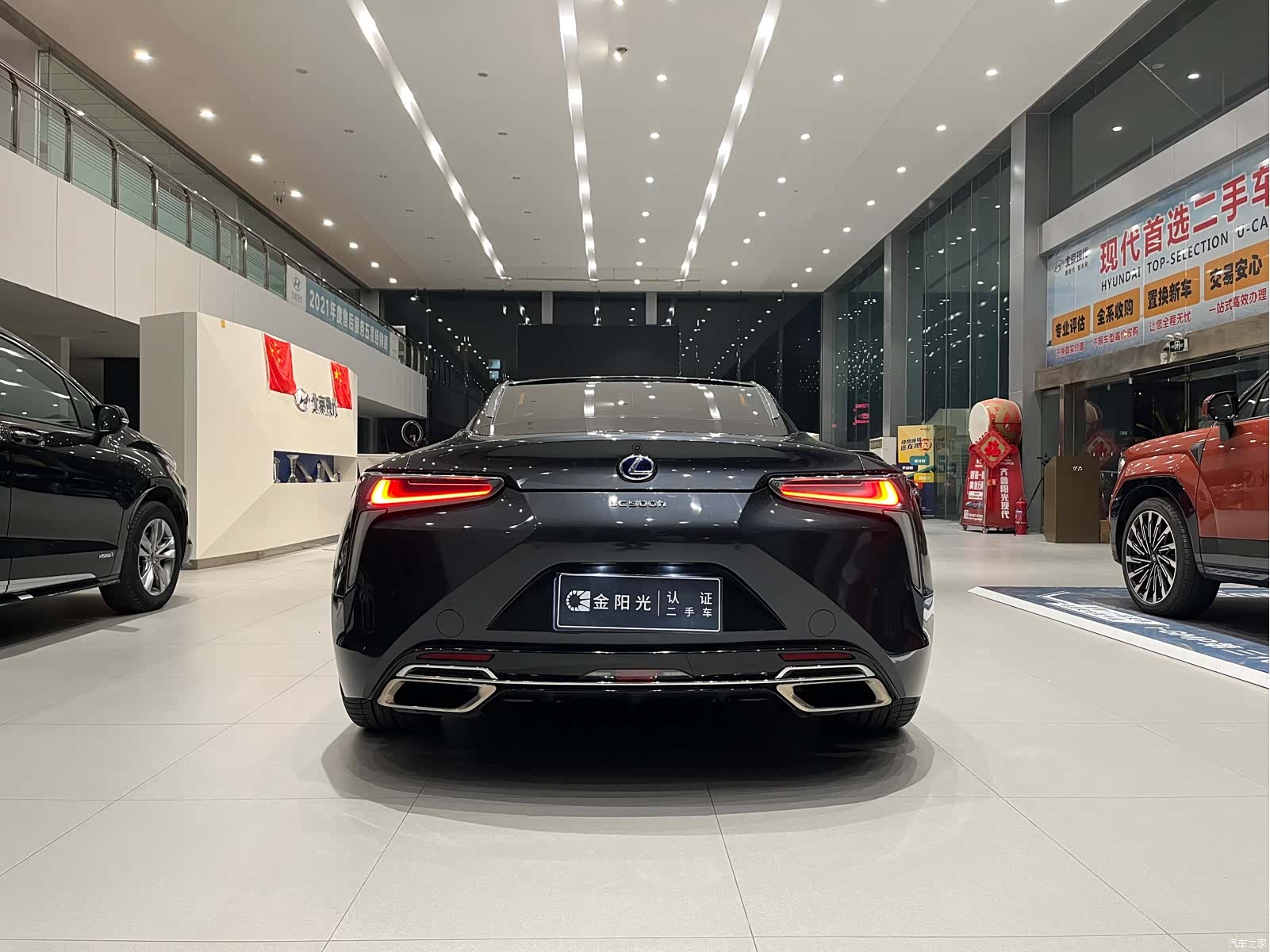 Lexus LC, 2019 3