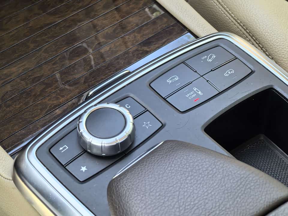 Mercedes-Benz M class Mercedes-Benz M class