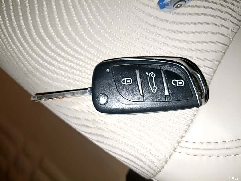 Chevrolet SE, 2016 9