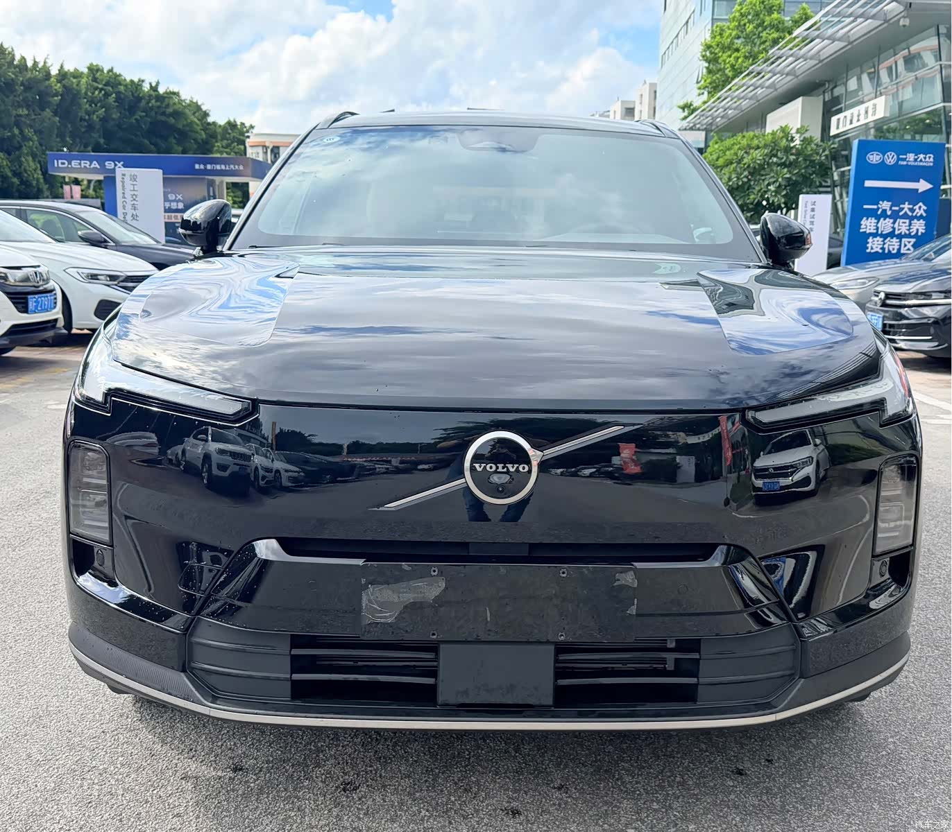 Volvo XC70, 2025 3