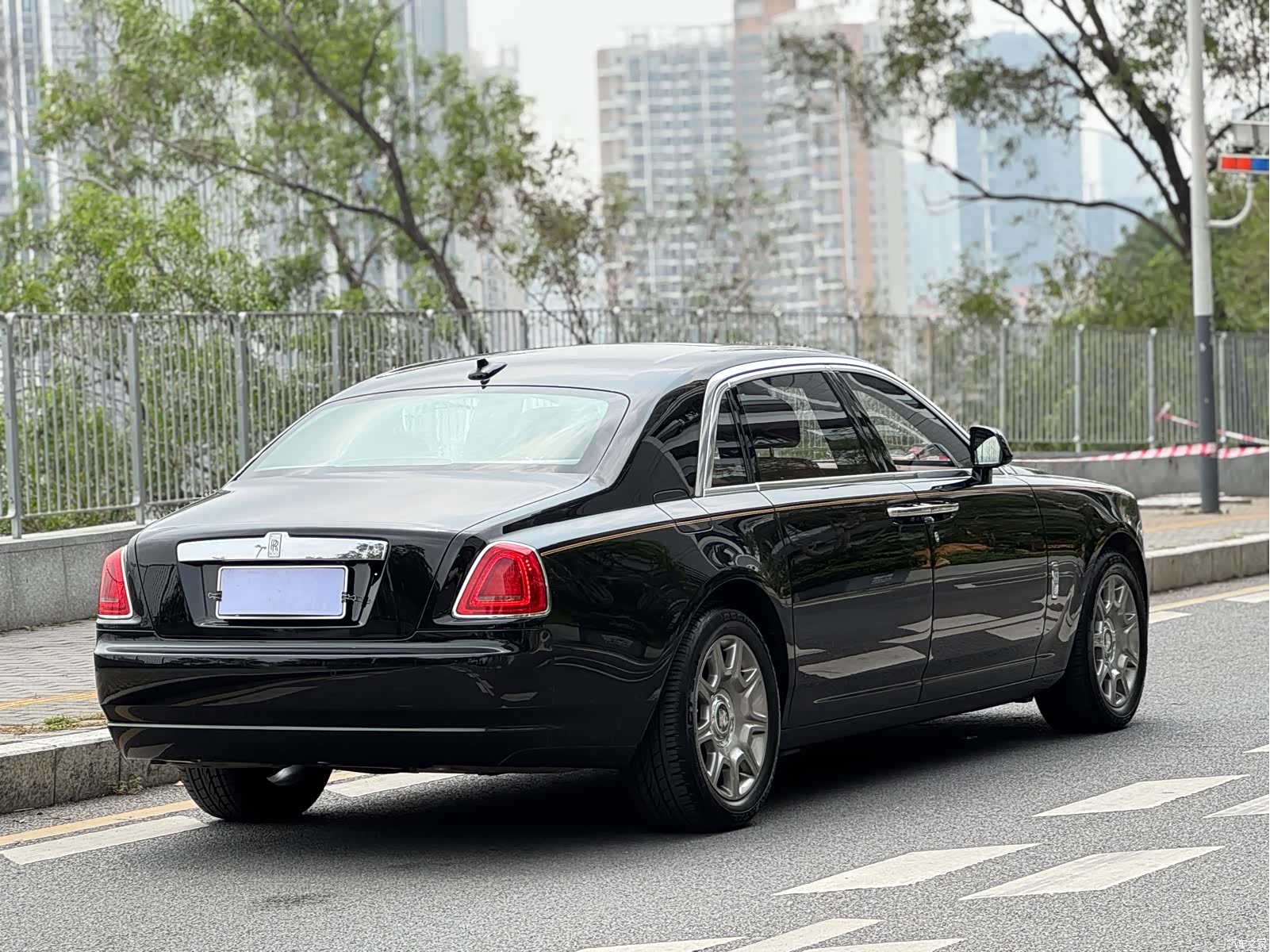 Rolls-Royce Ghost, 2017 3
