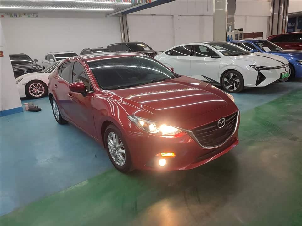 Mazda 3 Angkesaila
