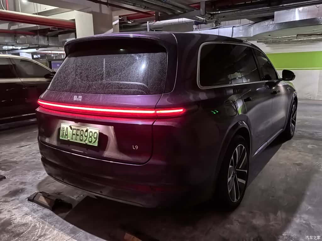 Li Auto L9, 2023 все фото