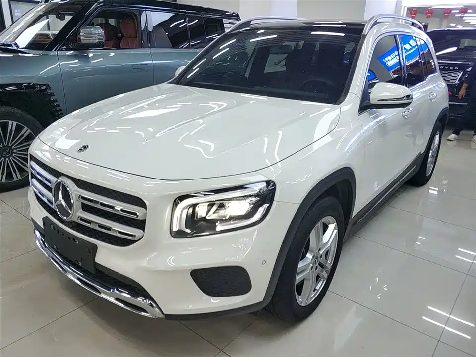 Mercedes-Benz GLB Mercedes-Benz GLB