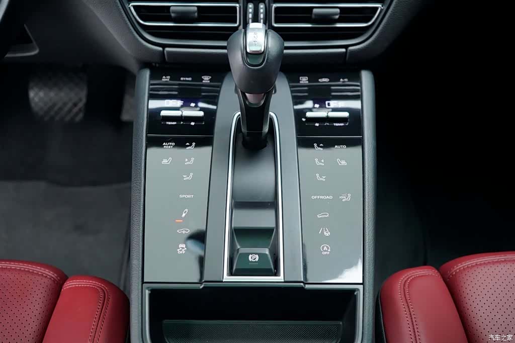Porsche Macan, 2023 22