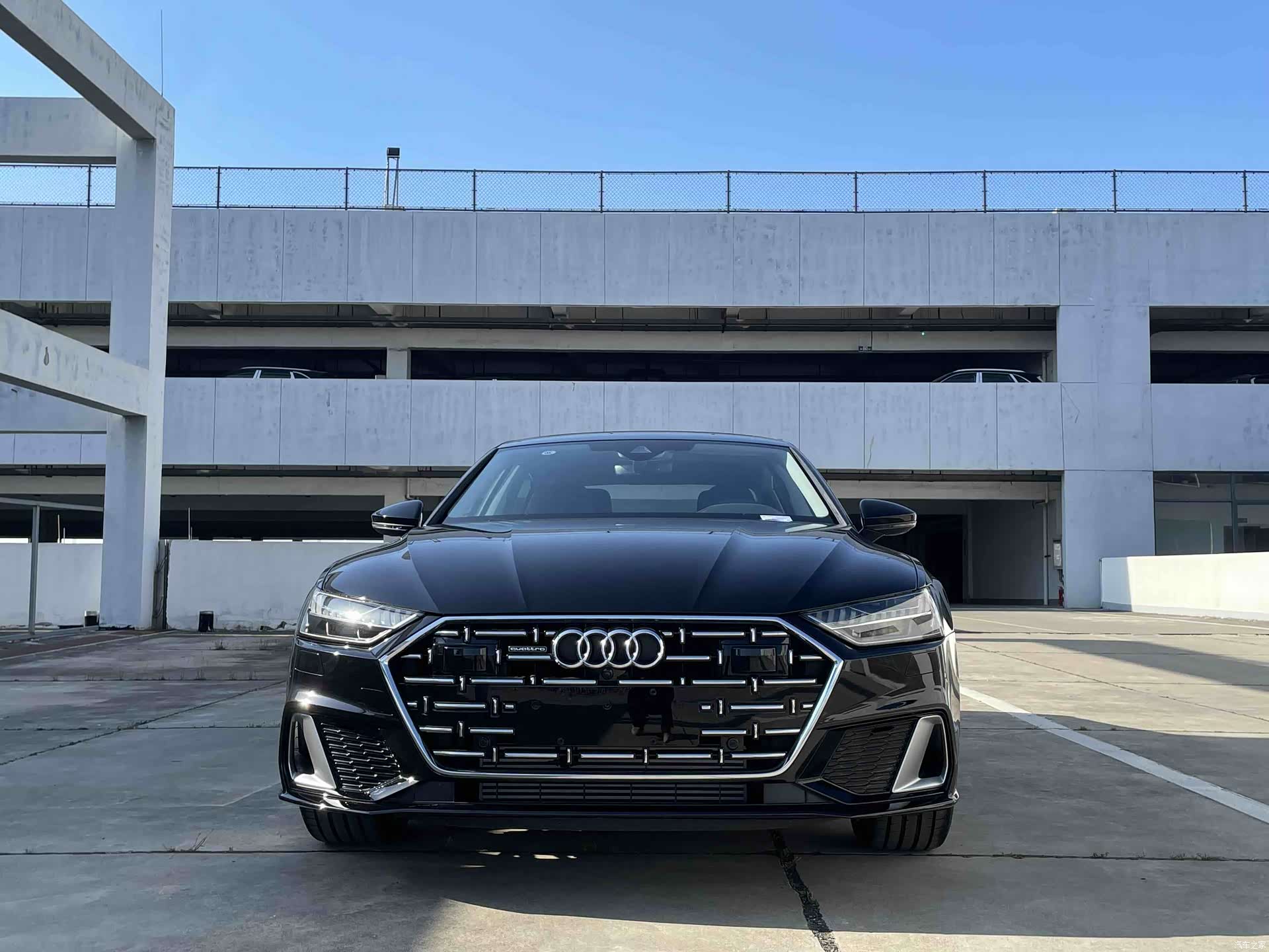 Audi A7L, 2026 2