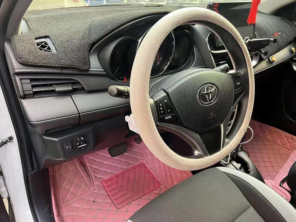 Toyota YARiS L Zhixuan