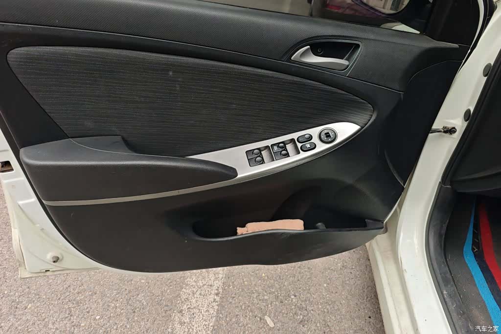 Hyundai GLX, 2016 7