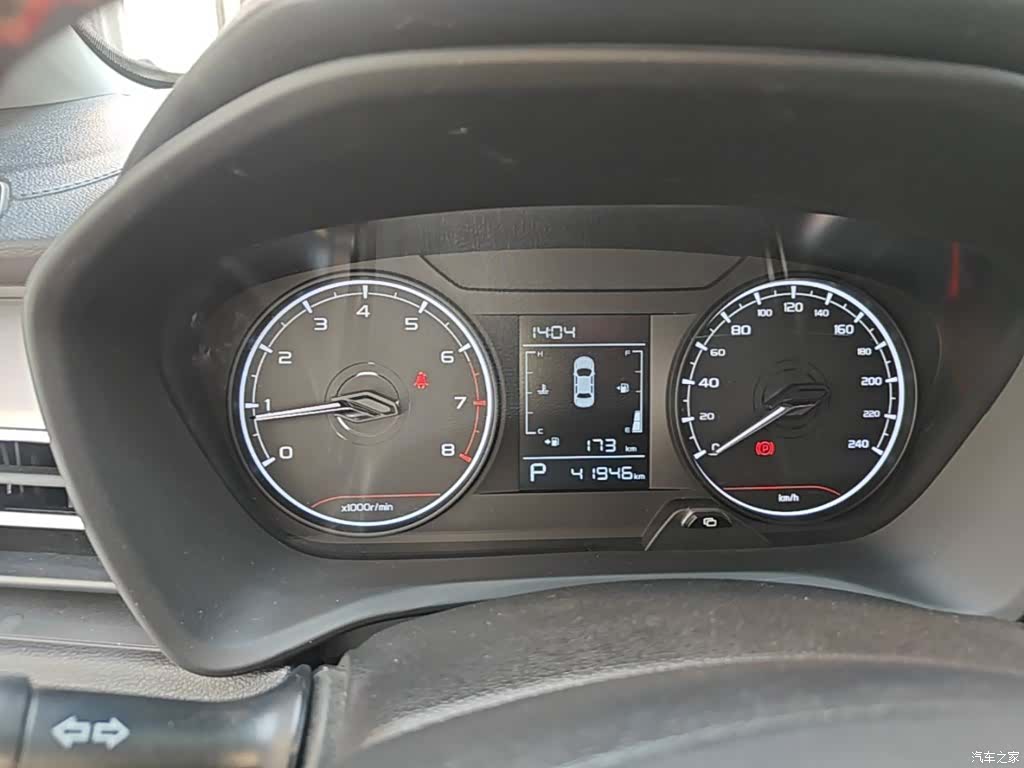 Geely X3, 2021 12