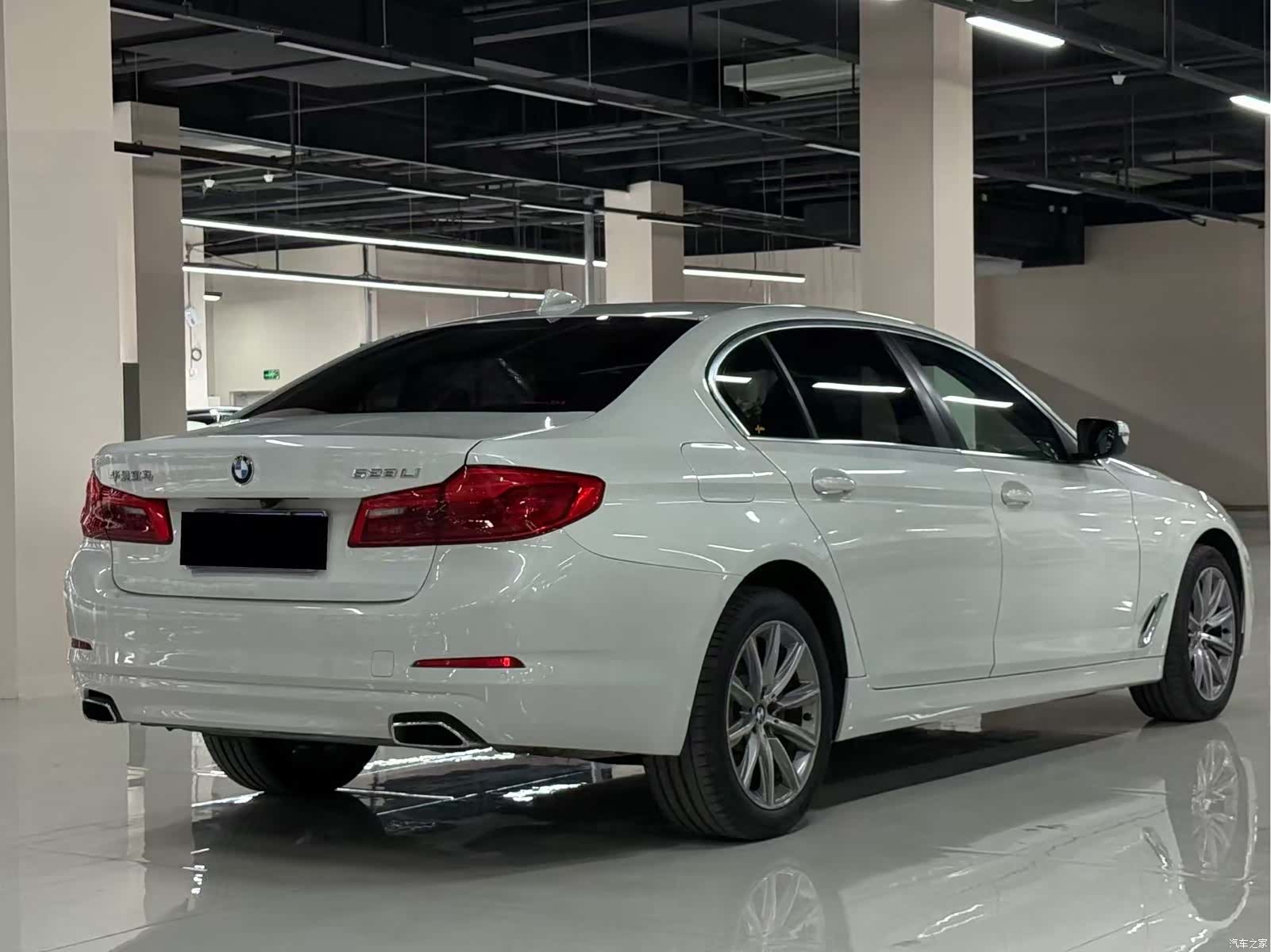 BMW 5 Series, 2018 7