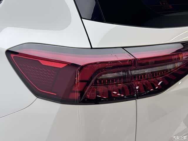Chery Tiggo 8, 2024 14