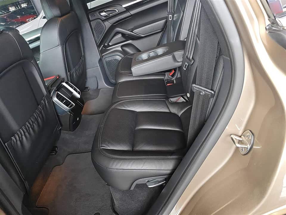 Porsche Cayenne Porsche Cayenne