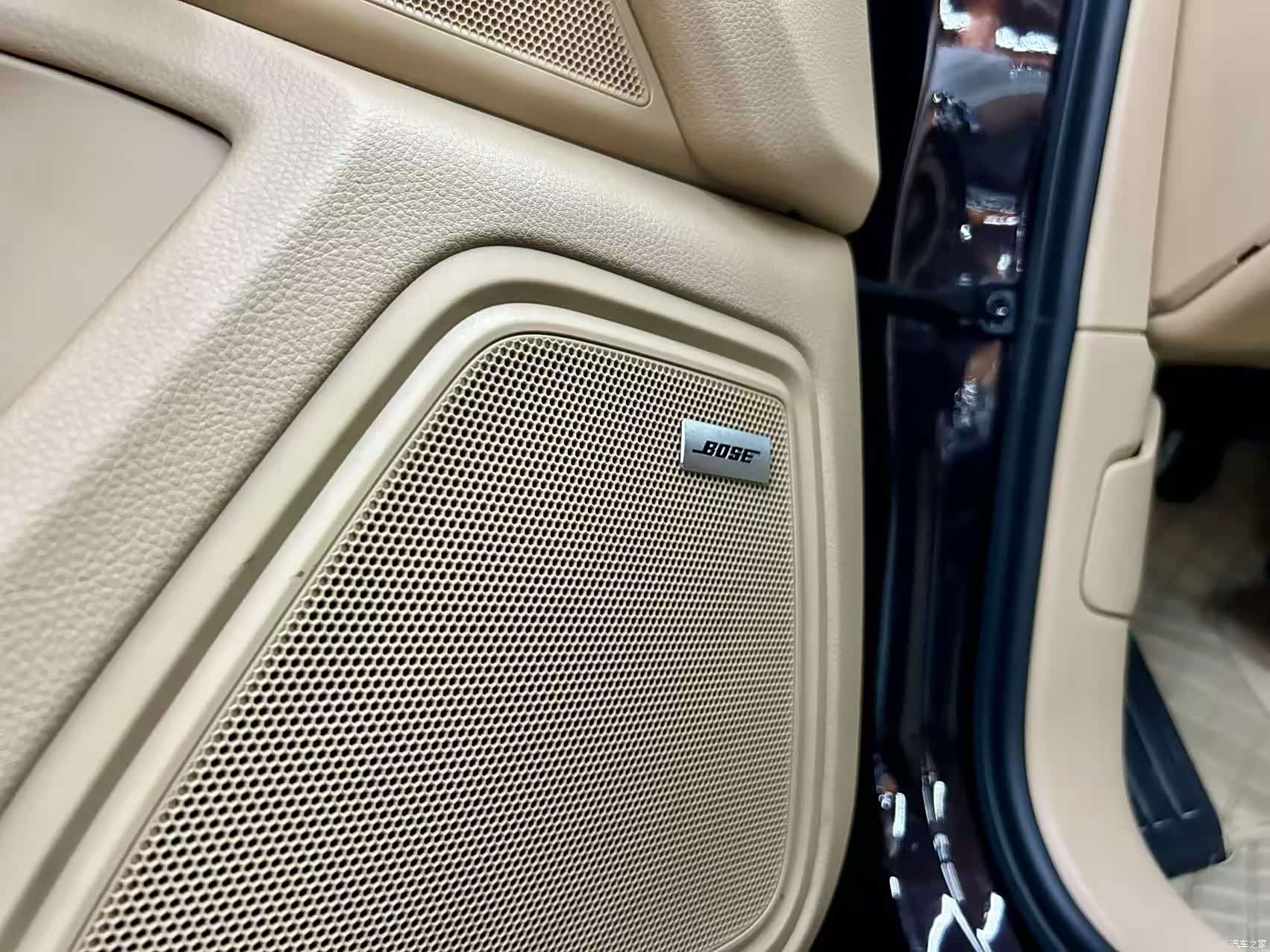 Porsche Macan, 2015 все фото