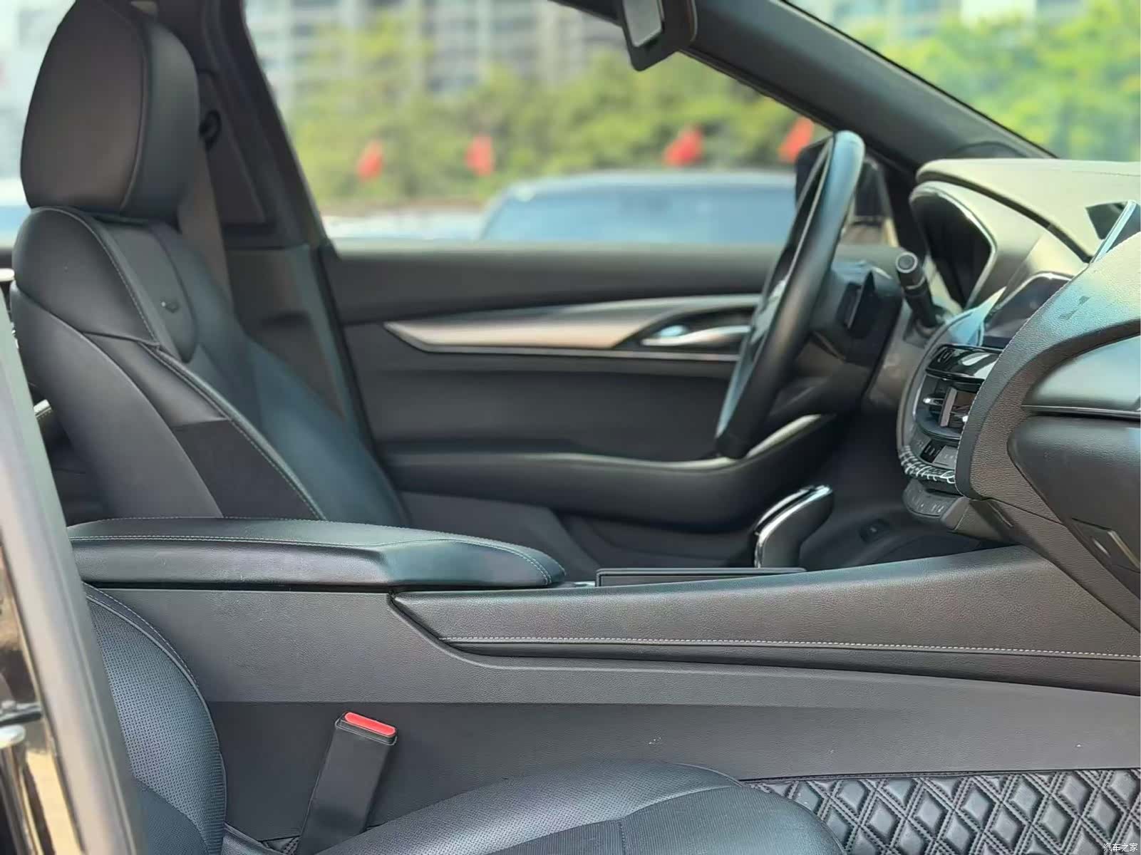 Cadillac CT5, 2023 9