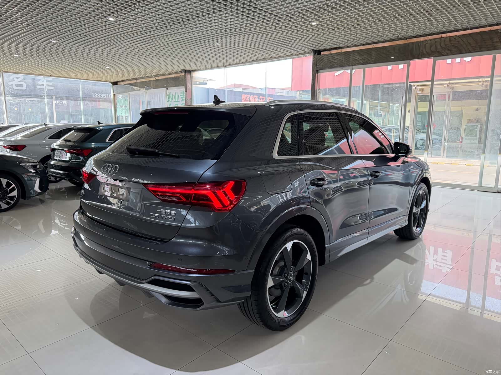 Audi Q3, 2023 все фото