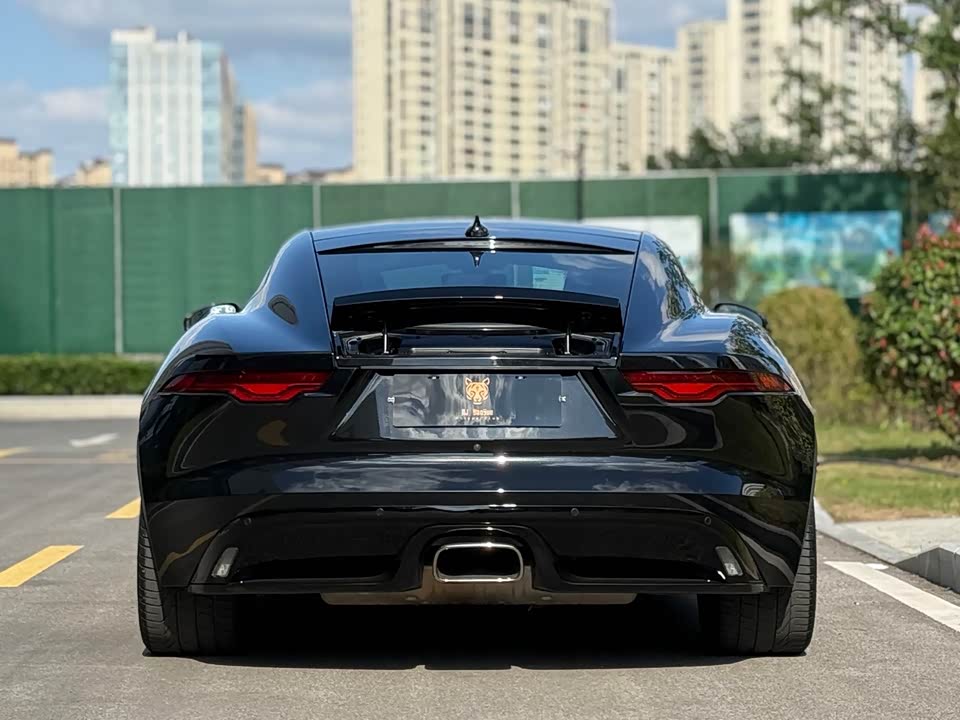 Jaguar F-TYPE