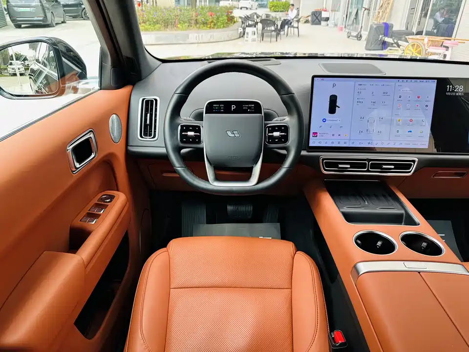 Li Auto Ideal L7