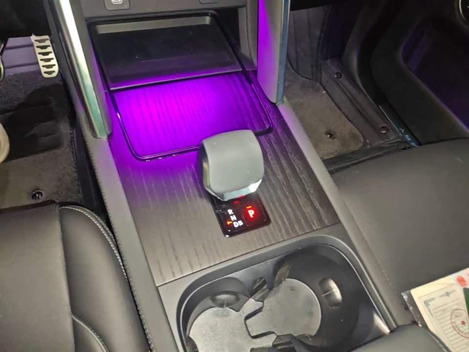 Land Rover Discover sports