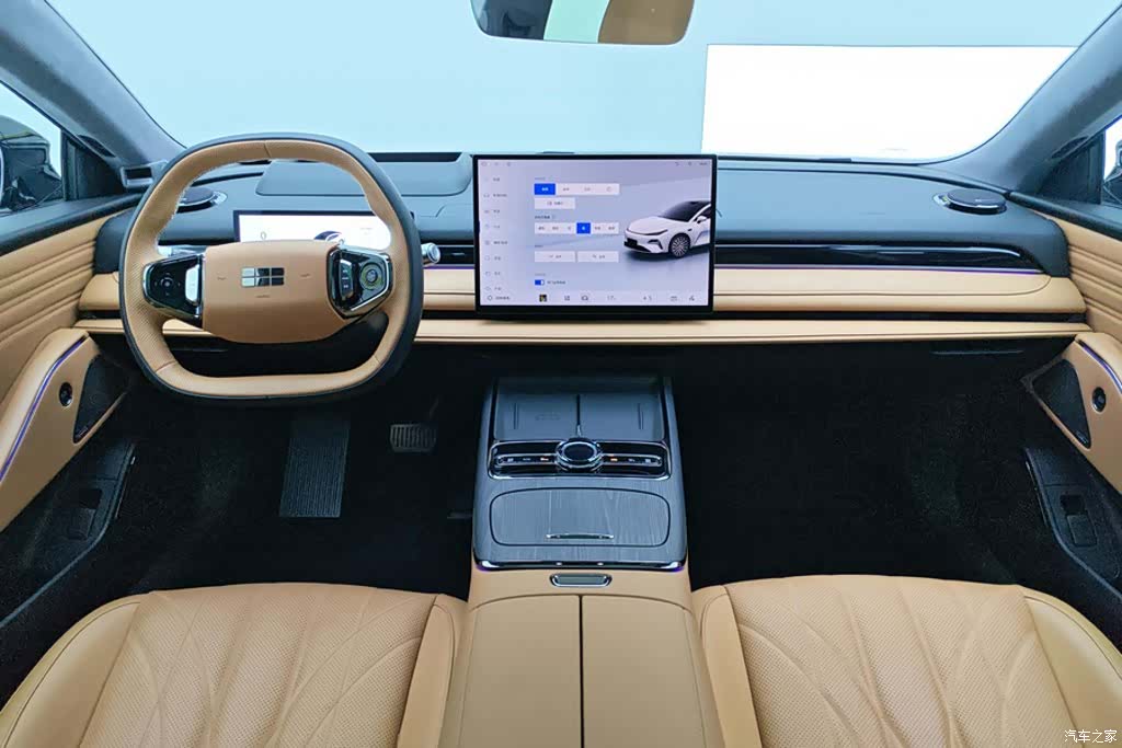 Geely 8, 2025 12