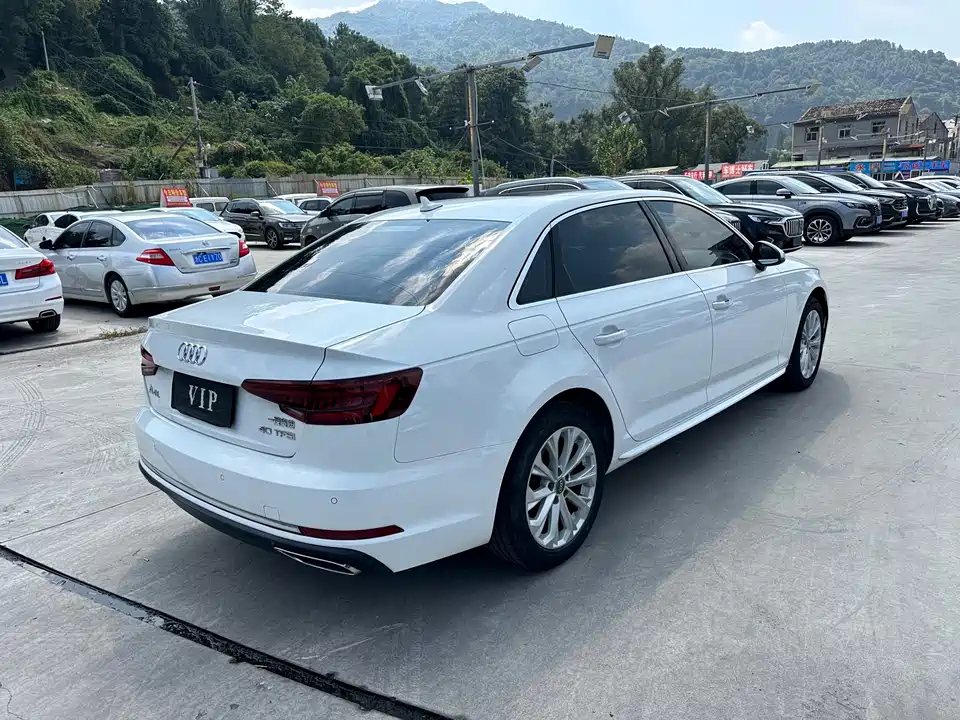 Audi A4L