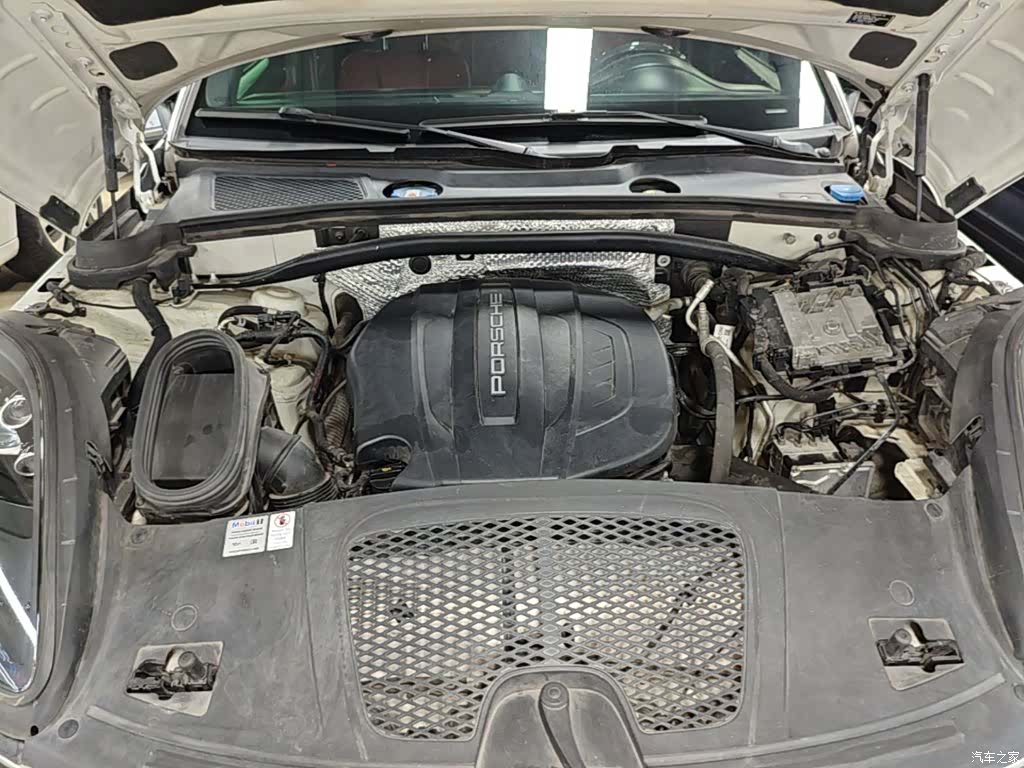 Porsche Macan, 2019 20