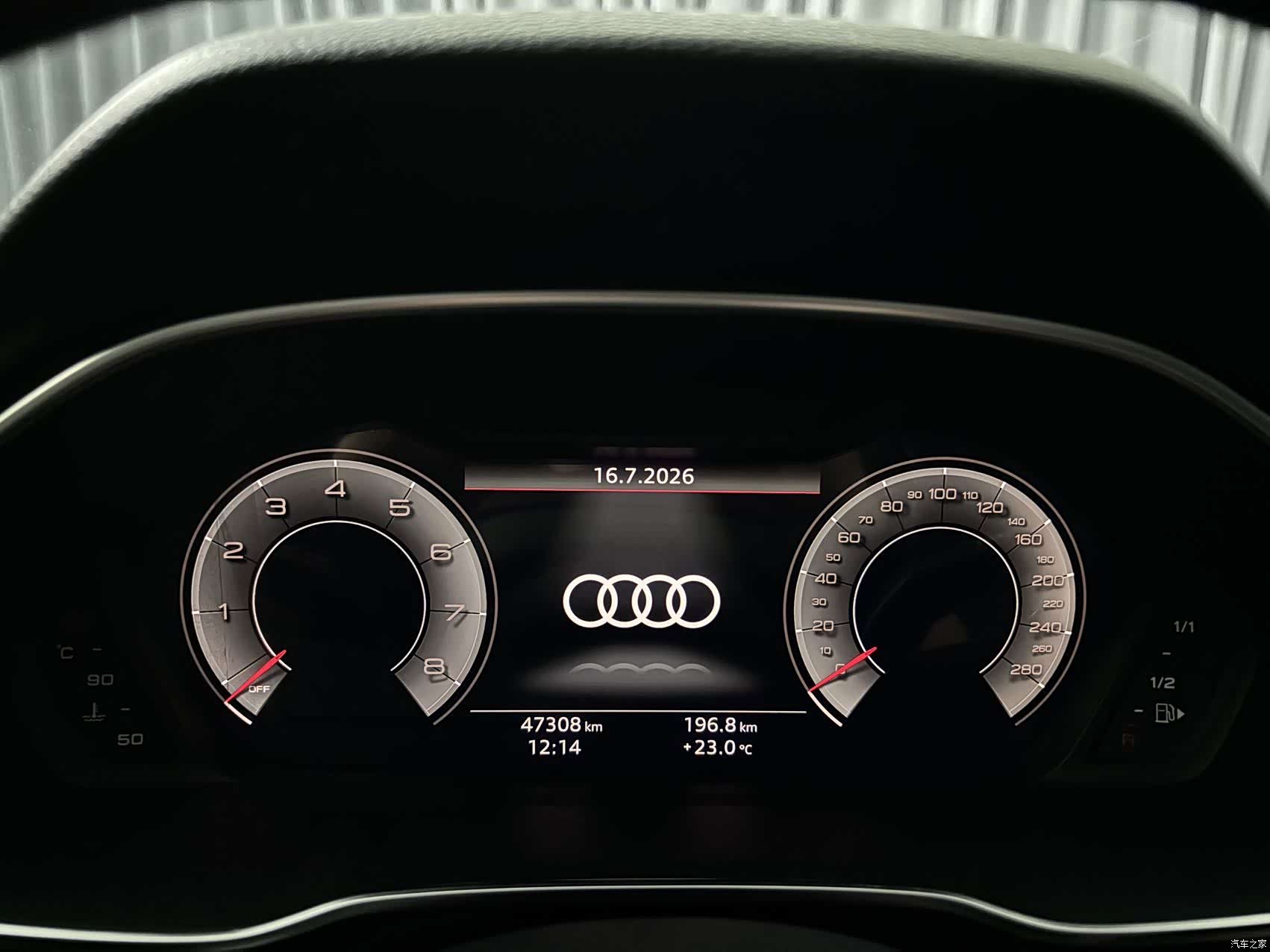 Audi Q3, 2022 13