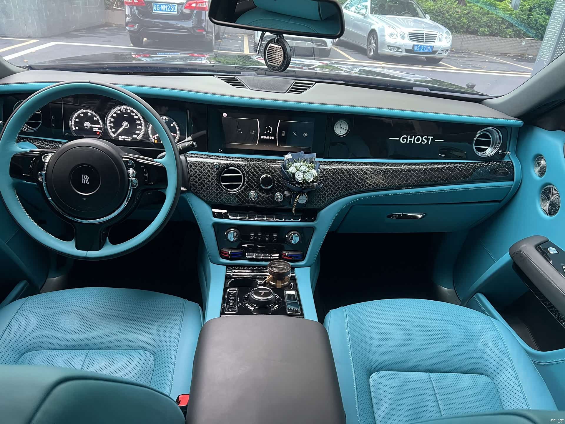Rolls-Royce Ghost, 2011 9