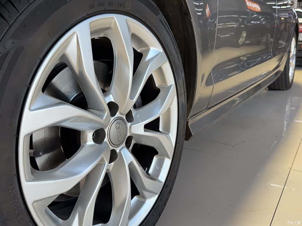 Audi A6L, 2018 7