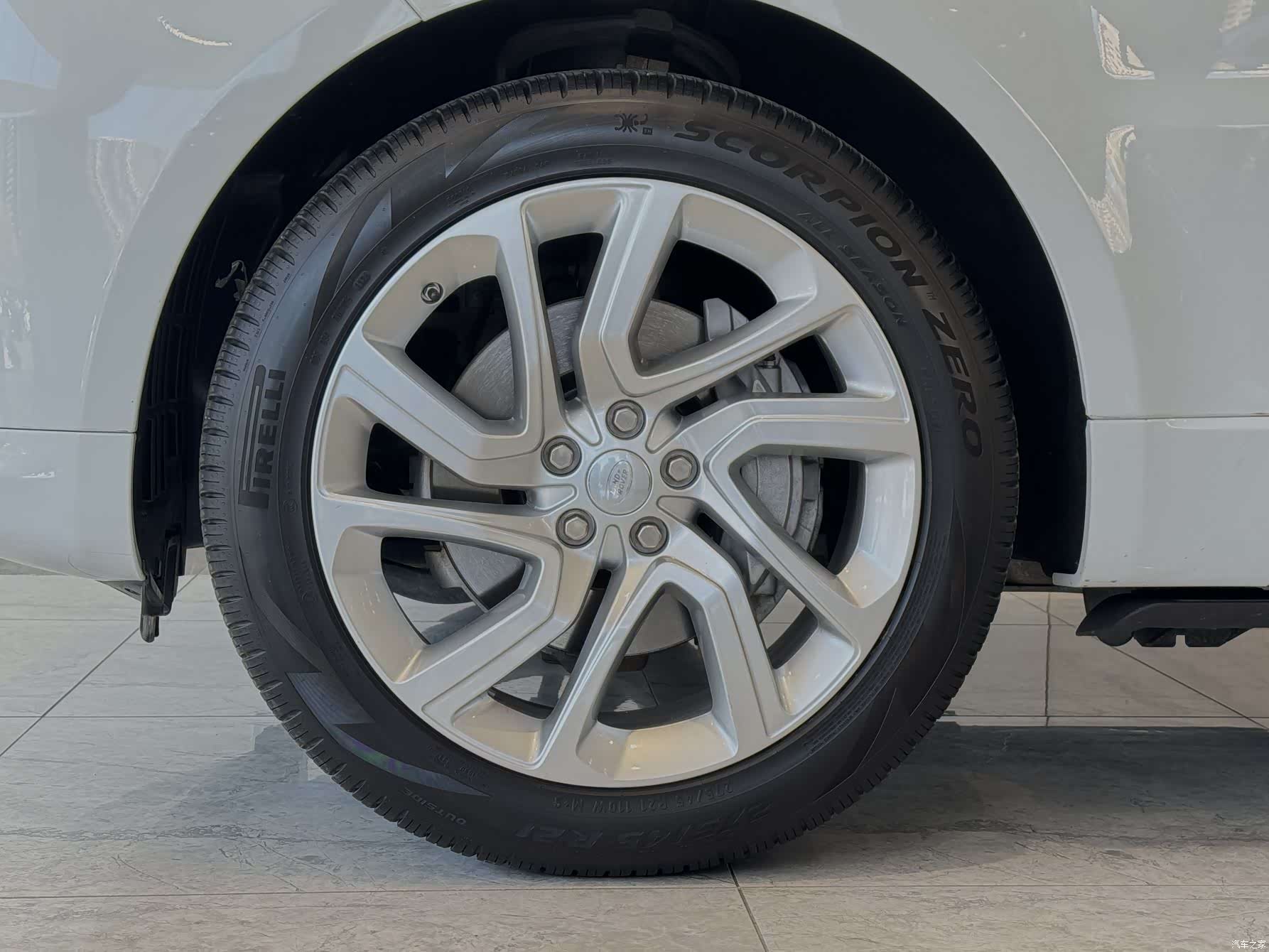 Land Rover Range Rover, 2020 все фото