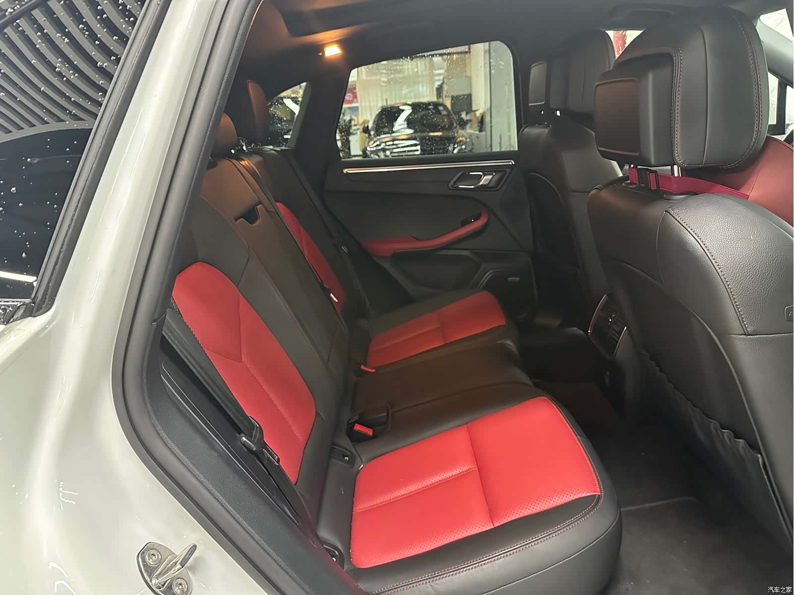 Porsche Macan, 2020 9