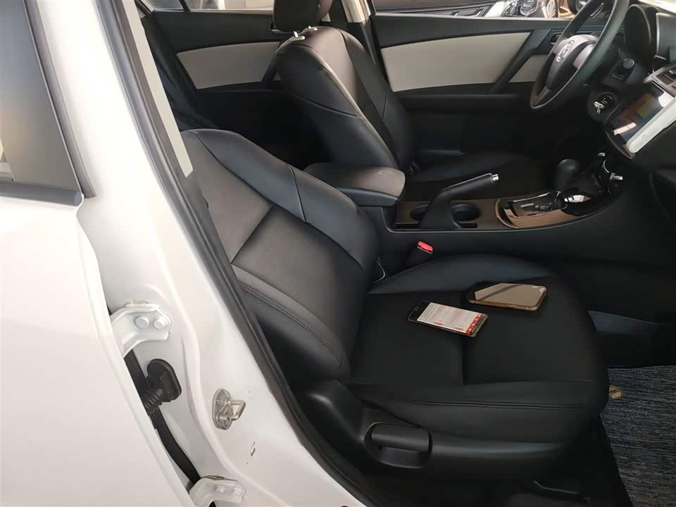 Mazda 3 star Cheng Mazda 3 star Cheng
