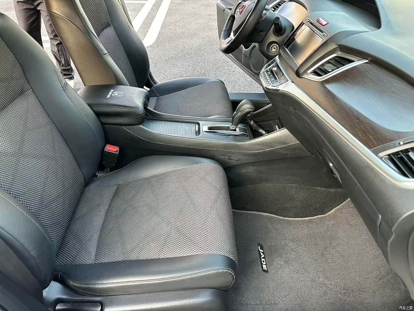 Honda Jade, 2014 7