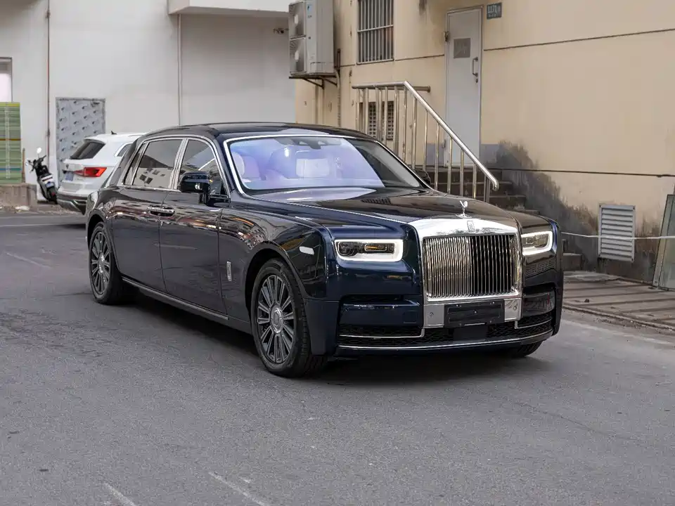 Rolls-Royce Phantom