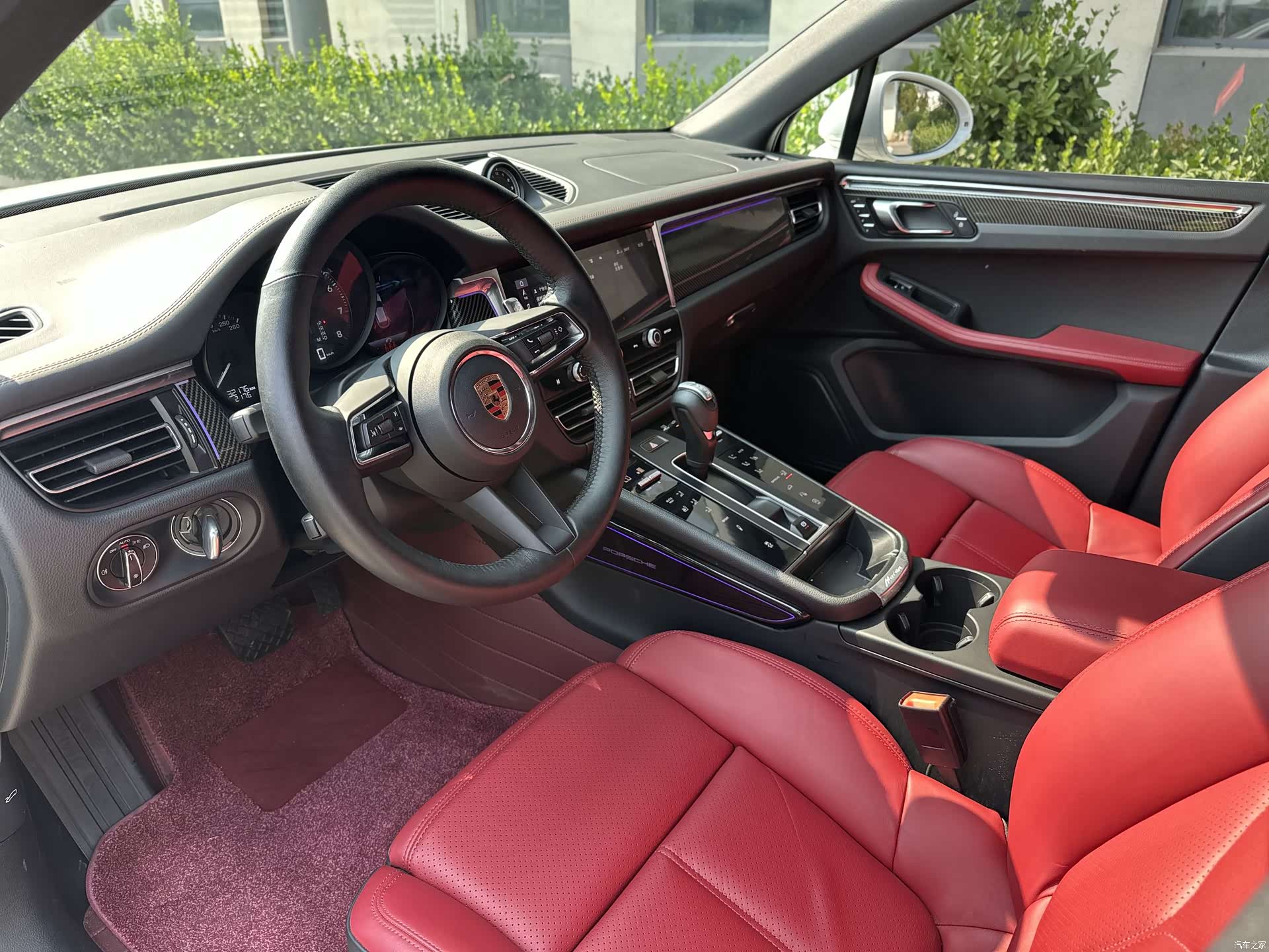 Porsche Macan, 2023 10